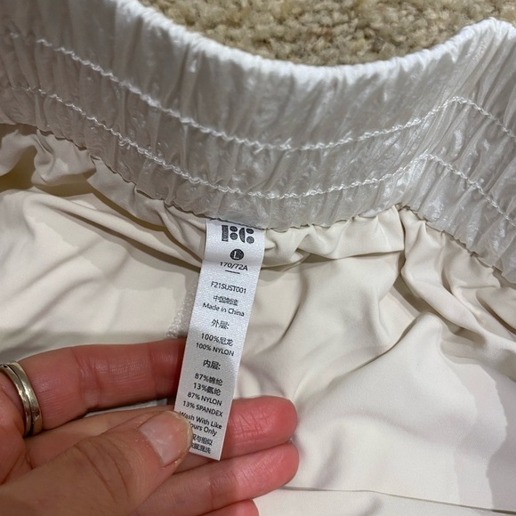 Fizz Coco Women’s White Athletic Shorts Liner Size L Activewear Boxing Shorts - Picture 4 of 7